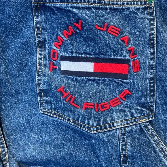Vintage Tommy Hilfiger Bib Overall Shorts sizeL CARPENTERLOOP Logo Straps Jeans